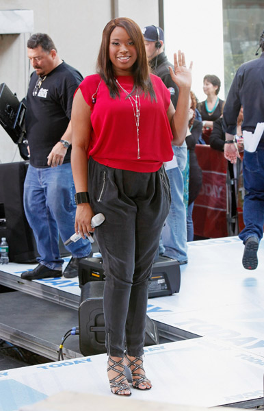 Over in NYC, Jennifer Hudson kicked offÂ the weekend with a taping for the 