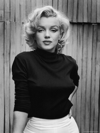  MAC cosmetics is launching a Marilyn Monroe inspired 