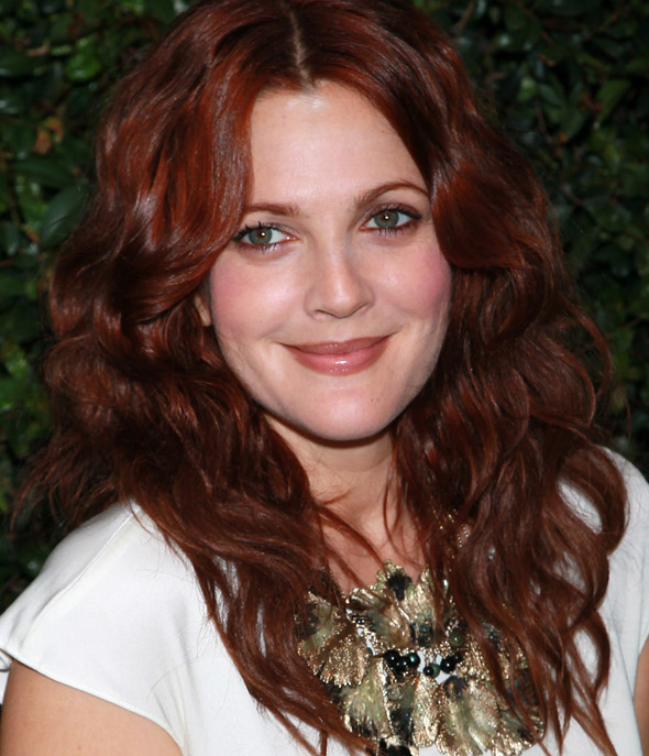 TeeWhy-Hive: Drew Barrymore Is The New Editor Of Refinery 29.