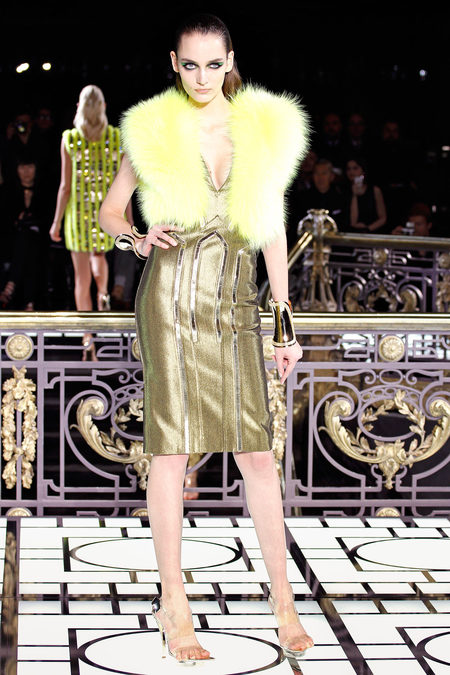 atelier-versace-spring-2013-couture-2