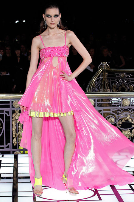 atelier-versace-spring-2013-couture-22