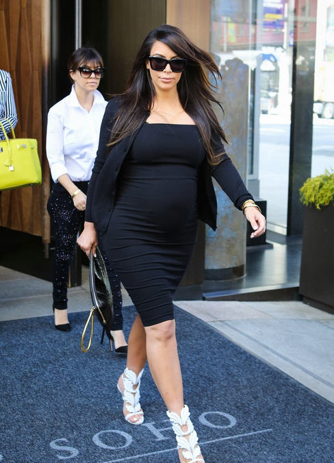 kim-kardashian-new-york-city-kanye-west-giuseppe-zanotti-cruel-summer-sandals-2