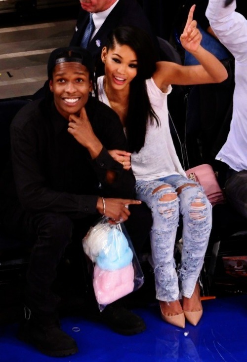 Chanel Iman's Brooklyn Nets Courtside Ripped Jeans Look