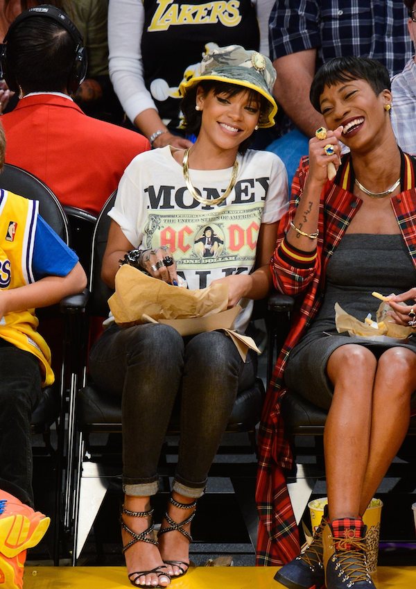 rihanna-los-angeles-lakers-game-silver-spoon-attire-cameo-camo-bucket-hat-urban-outfitters-acdc-money-talks-tee-olcay-gulsen-chain-embellished-sandals-1