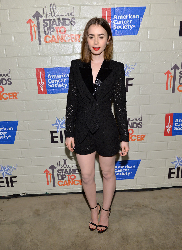 lily-collins-hollywood-stands-up-to-cancer-emilio-pucci-playsuit-aperlai-sandals