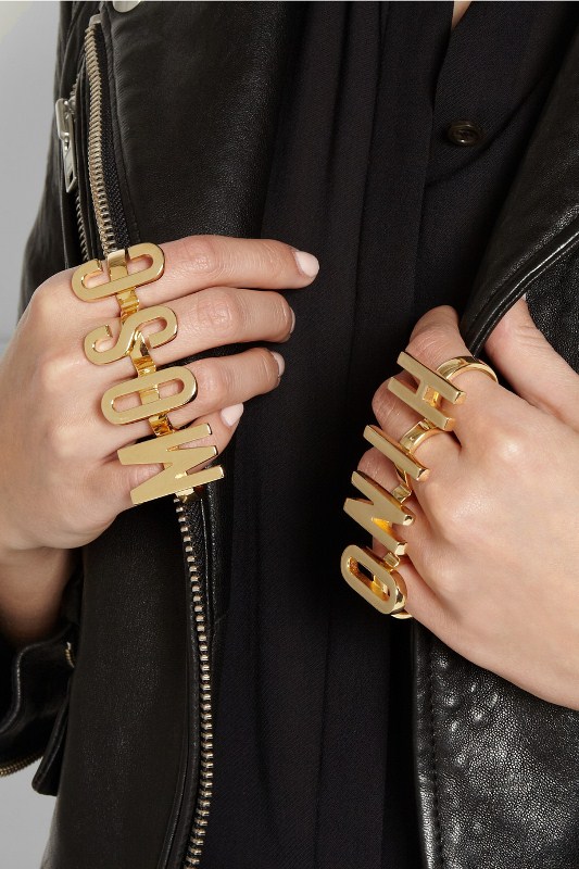 moschino-v-and-a-set-of-two-gold-plated-knuckle-rings