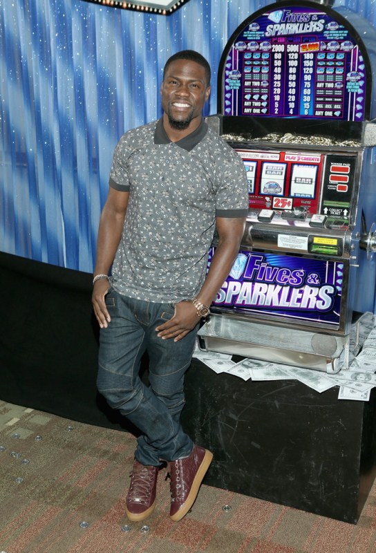 kevin-hart-sony-pictures-think-like-a-man-too-press-junket-photo-call-balenciaga-arena-sneakers