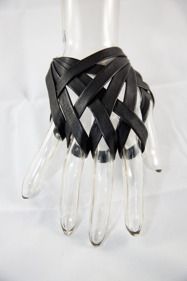 mdurvwa Black Leather Gloves $60.00