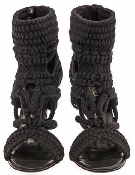 Chrissy-teigen-new-york-balmain-sandals-front