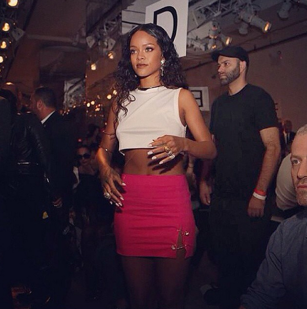 RIhanna vaccarrello versus versace party and show