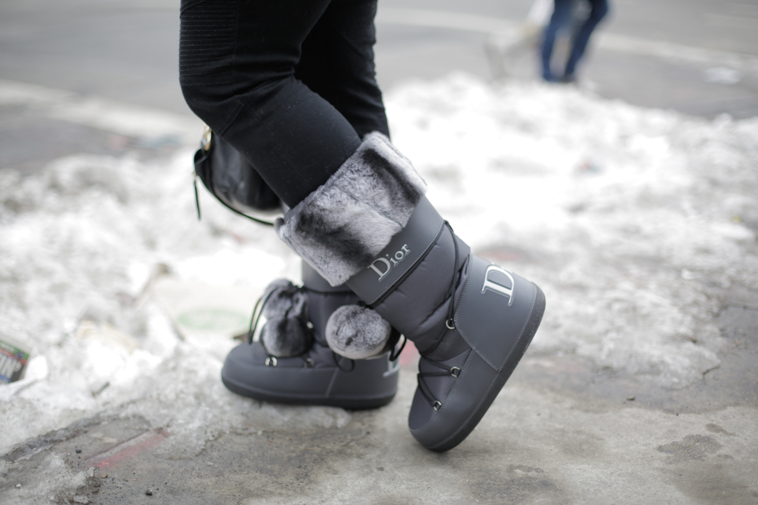 versace snow boots mens