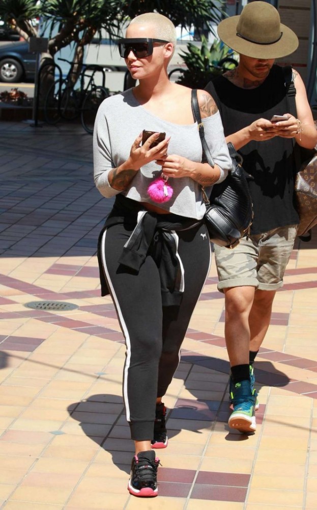 Amber-Rose-in-Tights-west-hollywood