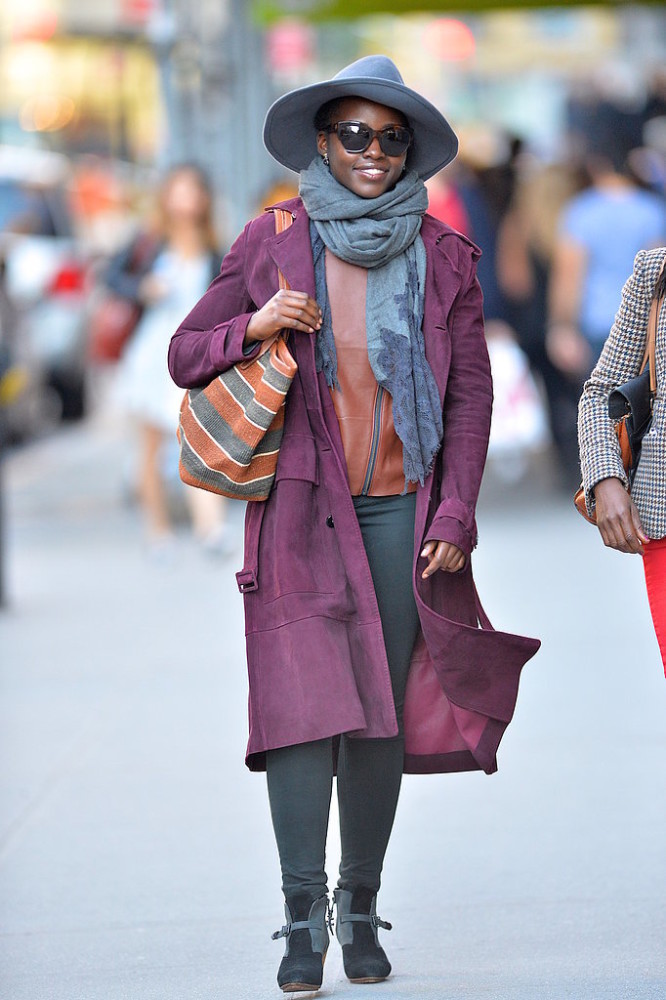 Lupita-Nyongo-Walking-NYC-Zainab-Jah-Pictures
