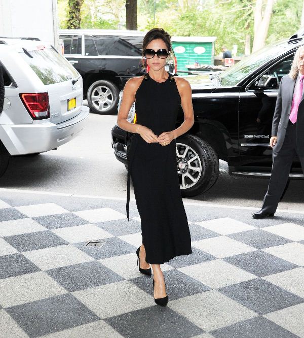 victoria-beckham-out-and-about-in-new-york-09-28-2015