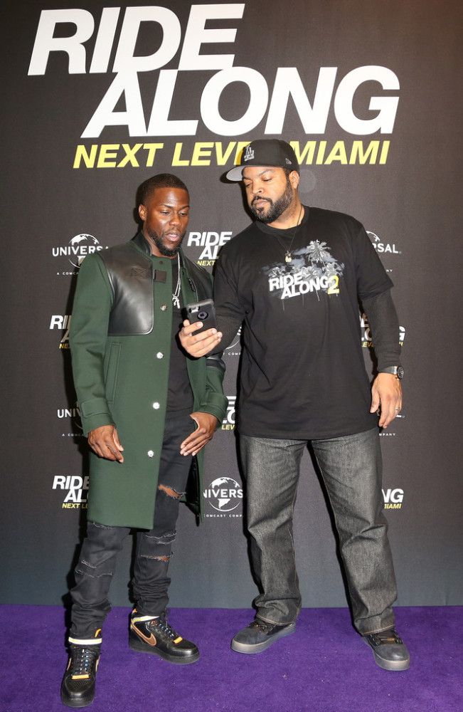 0 Kevin Hart's Ride Along- Next Level Miami Germany Premiere Tim Coppens Green Wool Leather Detailed Melton Coat 8