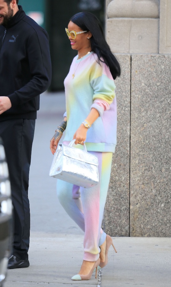 00 Rihanna's Soho The Elder Statesman Spring 2016 Multicolor Rainbow Sweater and Pants Set