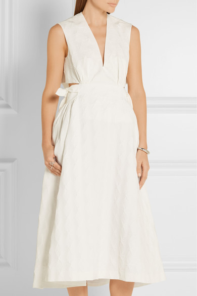 Michelle Obama's Zarzuela Palace Delpozo White Cape-Back Cotton-Blend Metalasse Dress 6