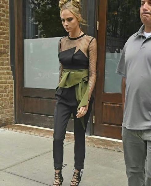 Cara-Delevingne-NYC-Alexandre-Vauthier-fall-2016-jumpsuit-1