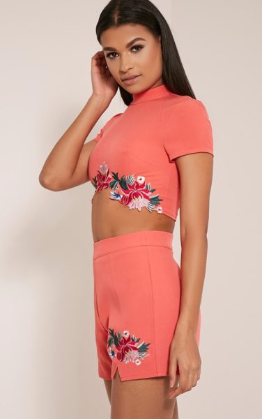 Steal-Christina-Milian-PLT-x-USA-Launch-Charis-Coral-Floral-Embroidered-crop-top-and-shorts-4