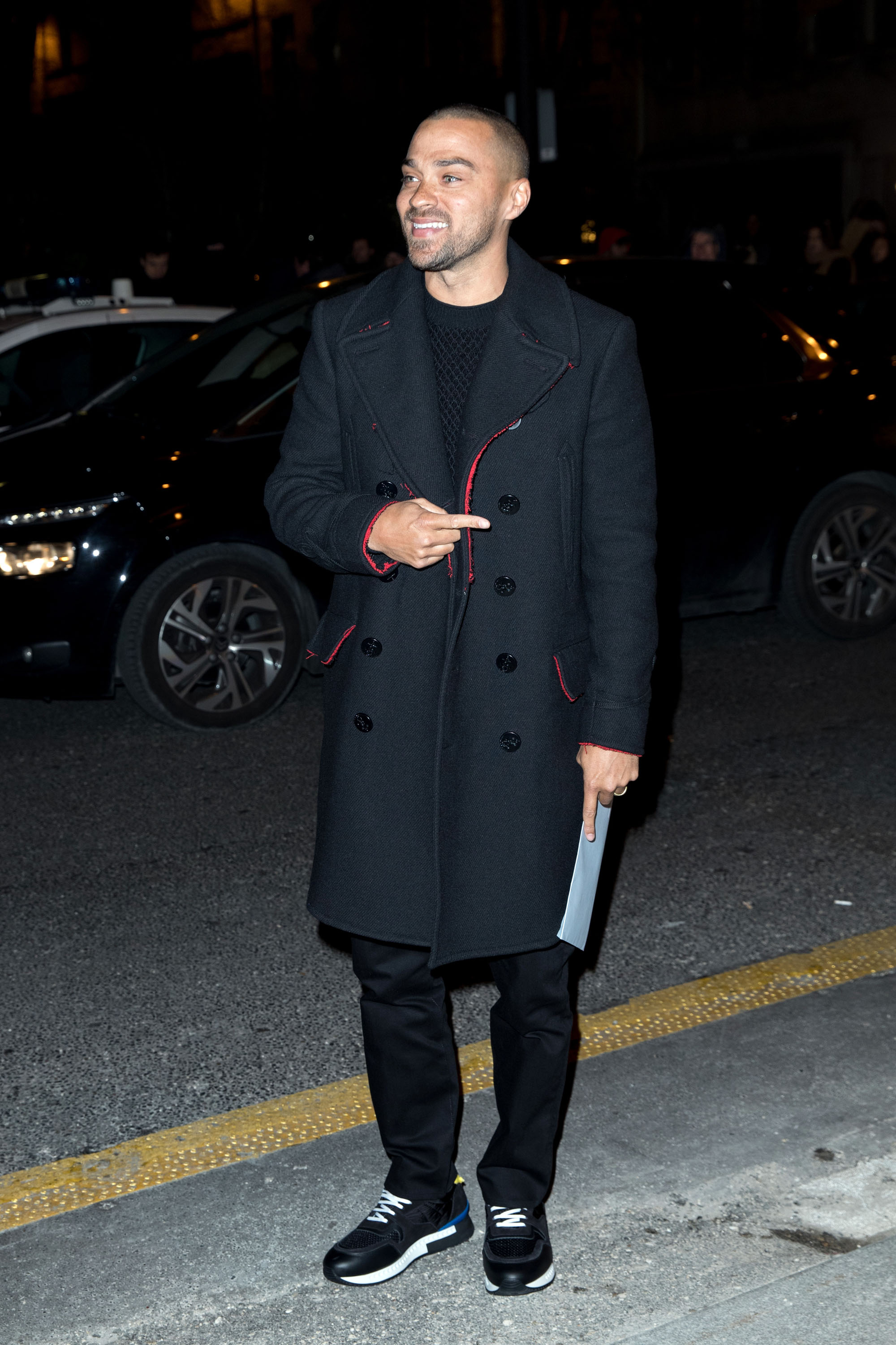 52289014 Celebrities attend the Givenchy Menswear Fall/Winter 2017-2018 show as part of Paris Fashion Week on January 20, 2017 in Paris, France.   Celebrities attend the Givenchy Menswear Fall/Winter 2017-2018 show as part of Paris Fashion Week on January 20, 2017 in Paris, France. Pictured: Jesse Williams FameFlynet, Inc - Beverly Hills, CA, USA - +1 (310) 505-9876 RESTRICTIONS APPLY: USA ONLY