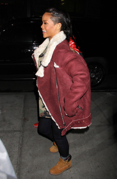 Splurge: Rihanna’s Saturday Night Live Rehearsal Acne Velocite Burgundy ...