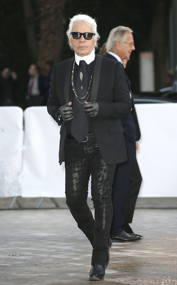 Karl Lagerfeld stuck to classic hues of black and white at the Fondation Louis Vuitton Opening at Fondation Louis Vuitton in Boulogne-Billancourt, France