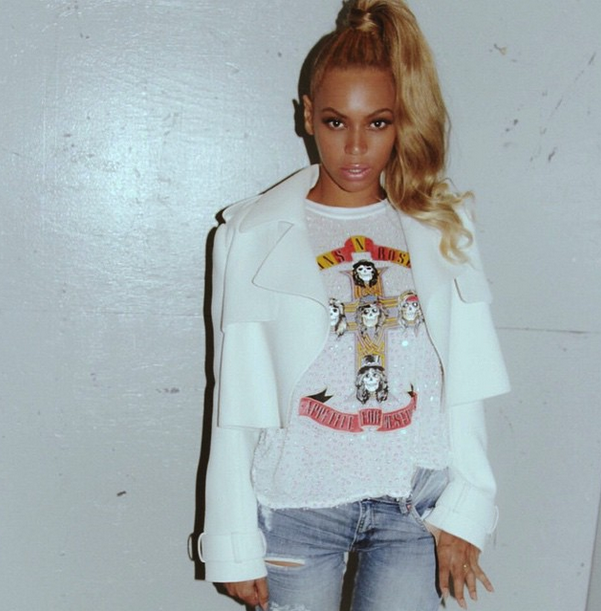 9 9 0 Beyonce's New York City Balenciaga White Cropped Basketweave Crepe Jacket, DIY by Panida Guns N Roses Beaded Tee, and Distressed Skinny Jeans