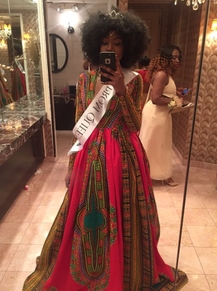 000 High School Senior Kyemah Mcentyre Makes Waves With Afrocentric Prom Dress