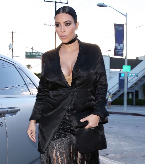 kim-kardashian-arrives-at-craig-s-restaurant-in-west-hollywood-margiela-blazer-proenza-schouler-skirt-2