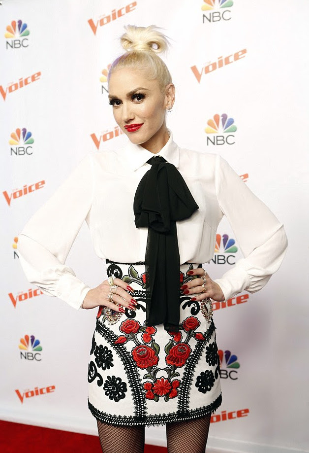 2 Gwen Stefani's The Voice Season 9 Press Junket Elisabetta Franchi  2015 White Blouse and Dolce & Gabbana Embroidered Skirt