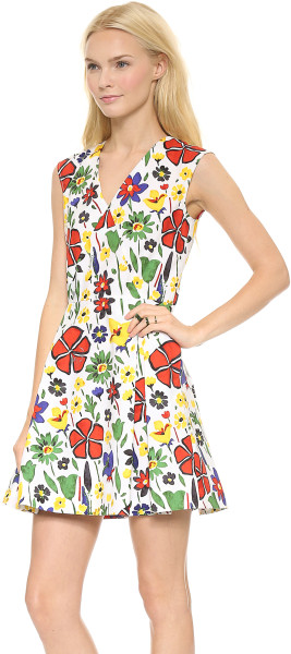 4 Kerry Washington's Jennifer Klein Day Of Indulgence Summer Party Suno Pre-Fall 2014 Abstract Floral Dress