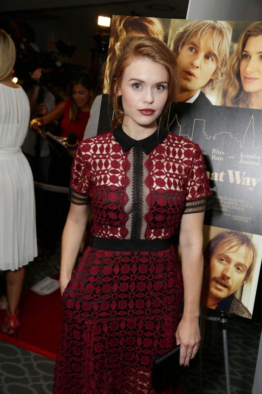 holland-roden-she-s-funny-that-way-premiere-in-los-angeles-self-portrait-2