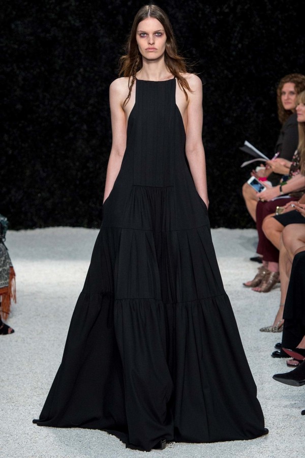 8 Keri Hilson's Jeffrey Atlanta Fashion Cares Fashion Show Vera Wang Spring 2015 Black Gown