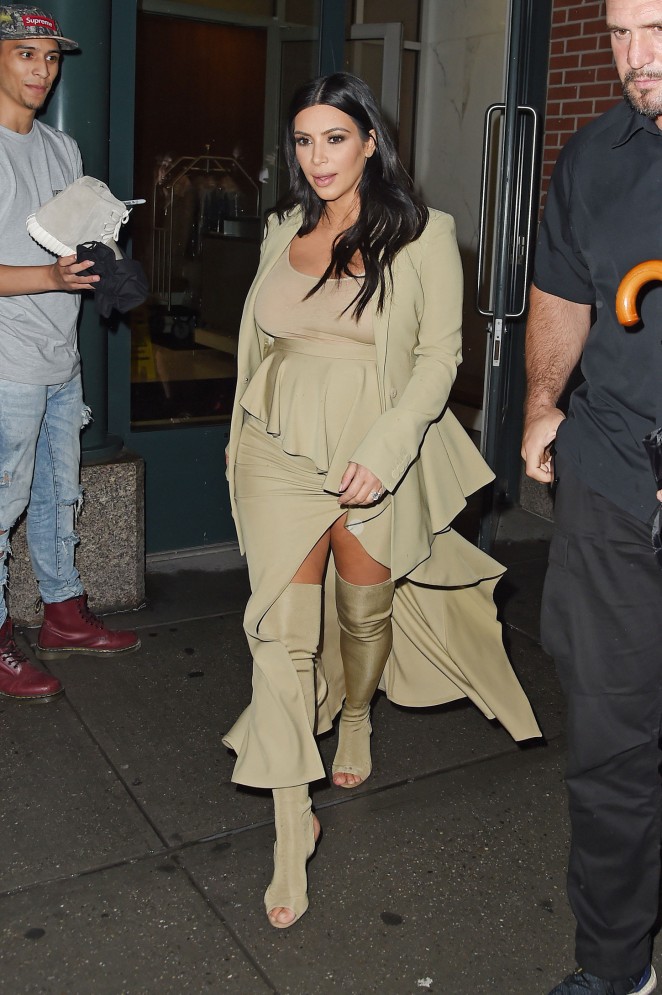 Kim-Kardashian-givenchy-nyc-2