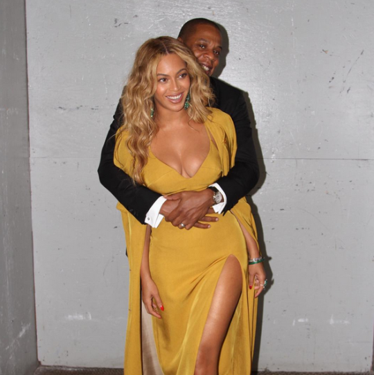 Beyonce Jay Z Dinner Date 5 31 Jerome Custom Mustard Yellow Dress and Harbison Spring 2015 Gold Twill Trench Coat