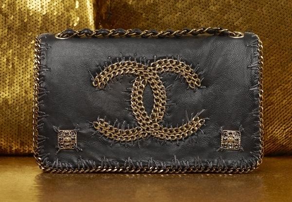 chanel-paris-byzance-embroidered-chain-evening-clutch