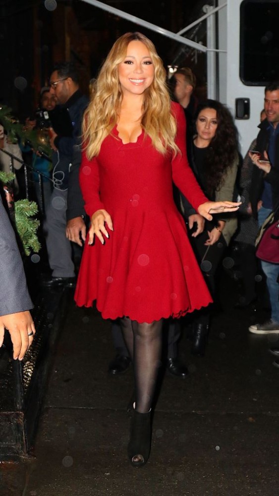 mariah-carey-heads-to-pier-1-in-red-dress-for-christmas-book-event-in-new-york