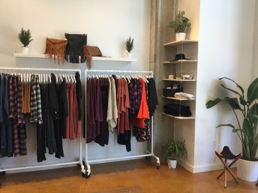 25 Fabulous Black Owned Brick and Mortar Clothing Stores – Fashion Bomb ...