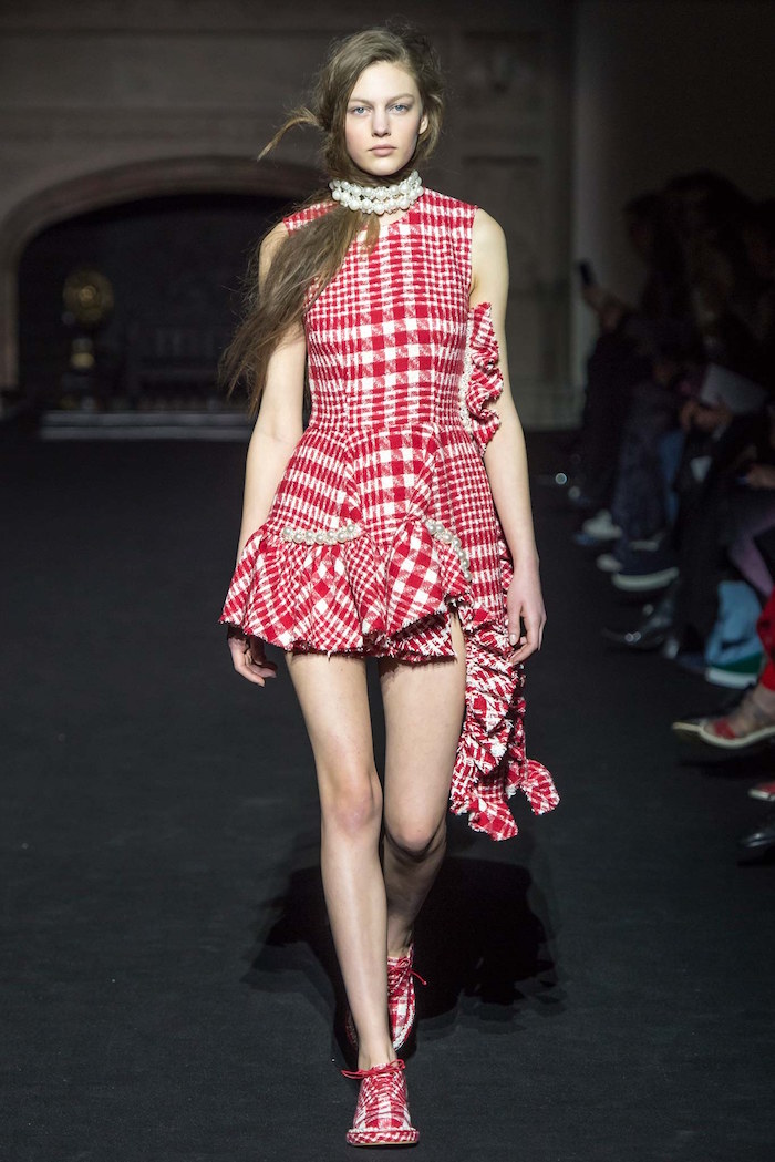 Fall 2015 Simone Rocha Red And White Gingham Pearl Accented Pocket Mini Dress