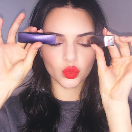 Kendall Jenner Creates Eye Shadow Palette for Estée Lauder2
