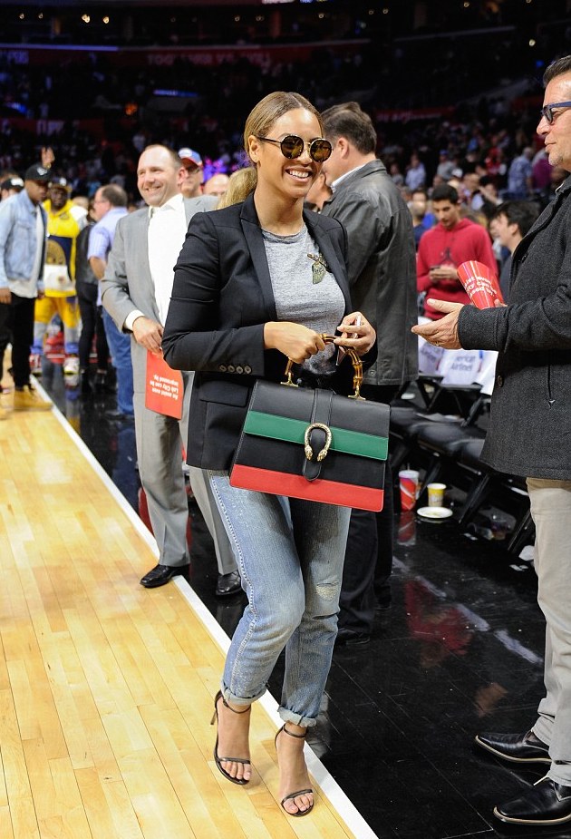 7 Beyonce's Clippers vs. Nets Game Gucci Birds T-Shirt and Red, Black, and Green Dionysus Handbag