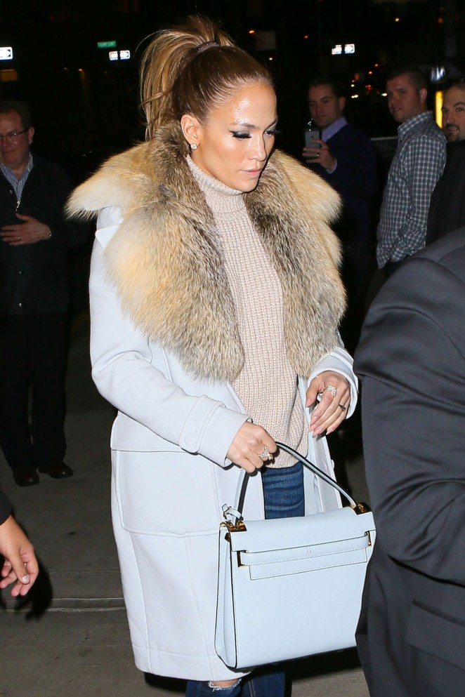 Splurge: Jennifer Lopez’s Los Angeles Altuzarra Fox Fur Collar ...