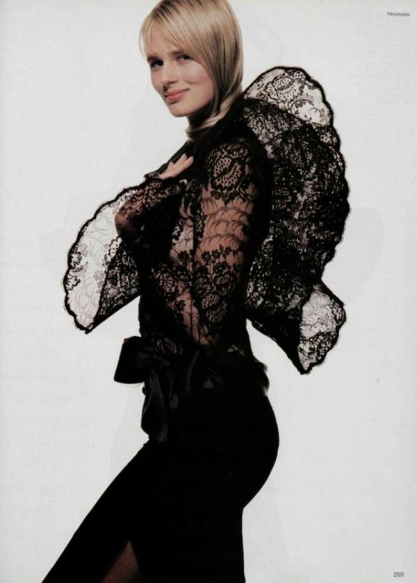 1989-pierre-cardin-couture