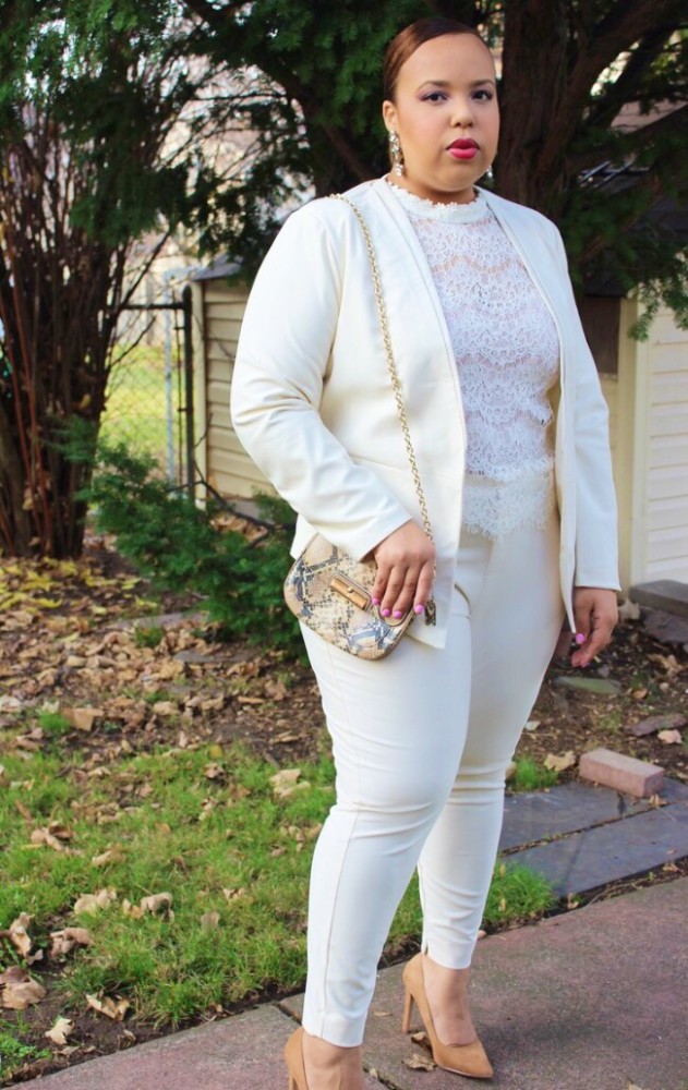 Joann-@clothesmindedbyJo-rocked-a-white-suit-with-white-lace-top-cute-2