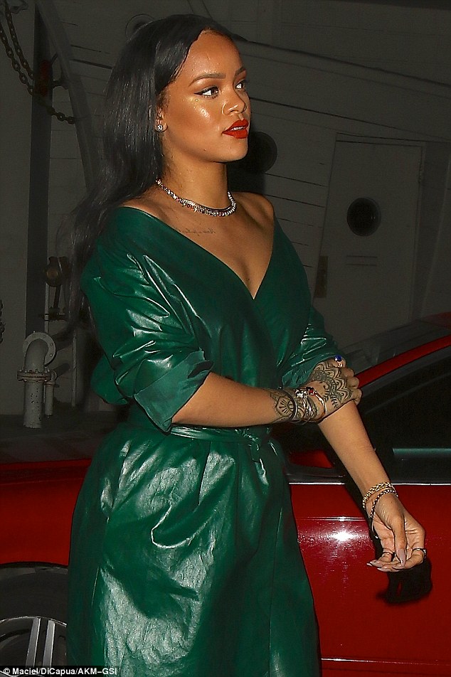 Rihanna-Mothers-Day-nina-ricci-green-paper-leather-coat-5