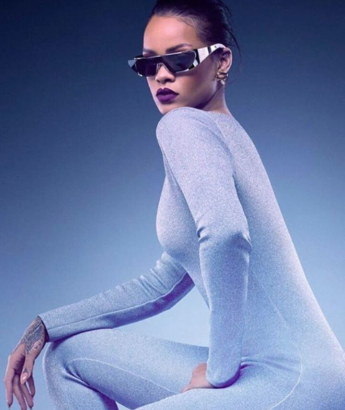 rihanna first celebrity to collaborate with dior