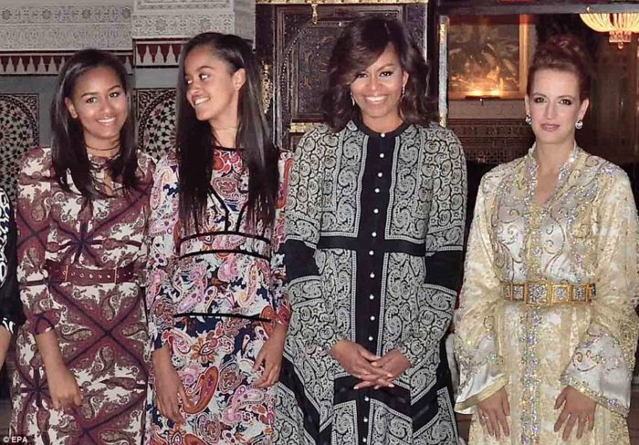 FLOTUS-Michelle-Obama-Altuzarra-Silk-Scarf-Print-Midi-Dress-3