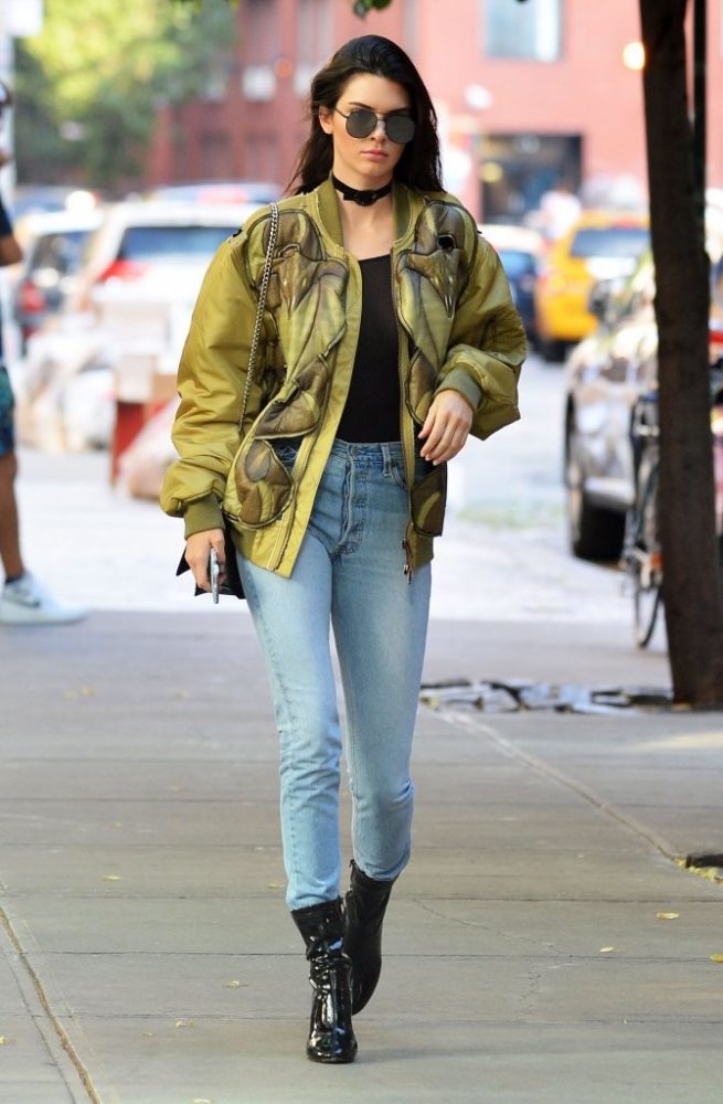 Get the Look: Hailey Baldwin's New York City Saint Laurent Black SL 87  Sunglasses, Pink Teddy Two-Tone Bomber Jacket, Black Cabas Rive Gauche  Cross Embossed Tote, and Acne White Triple Strap Grip