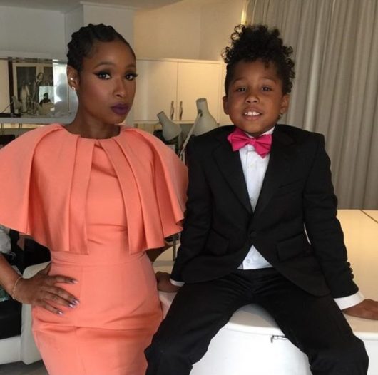 Get-the-beauty-look-jennifer-hudson-ciara-russell-nuptuals-vintage-inspired-bold-lip