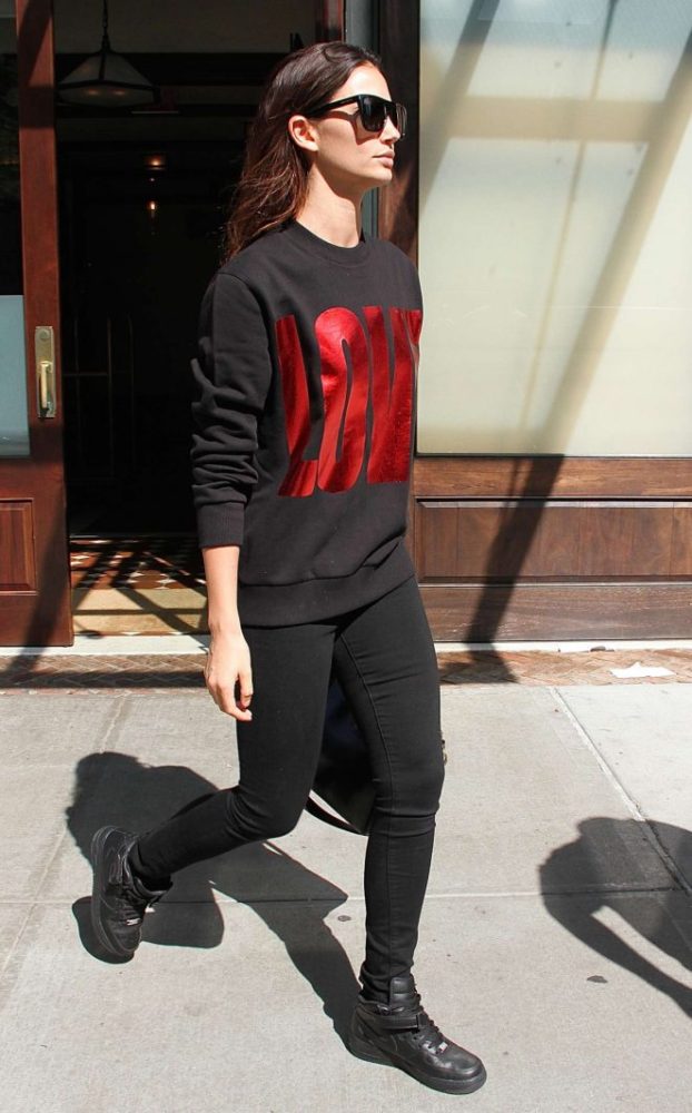 Lily-Aldridge--Leaving-Greenwich-Hotel-givenchy-2